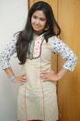 avika gor glamorous photos-thumbnail-38