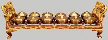  gamelan bonang