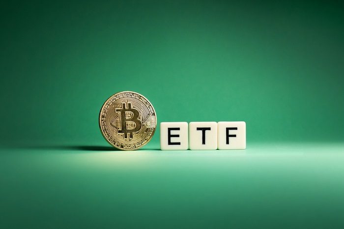 What are spot Bitcoin ETFs