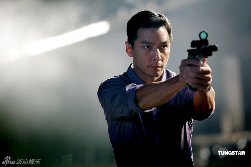 New stills featuring Daniel Wu and Alex Fong ChungSun in Triple Tap