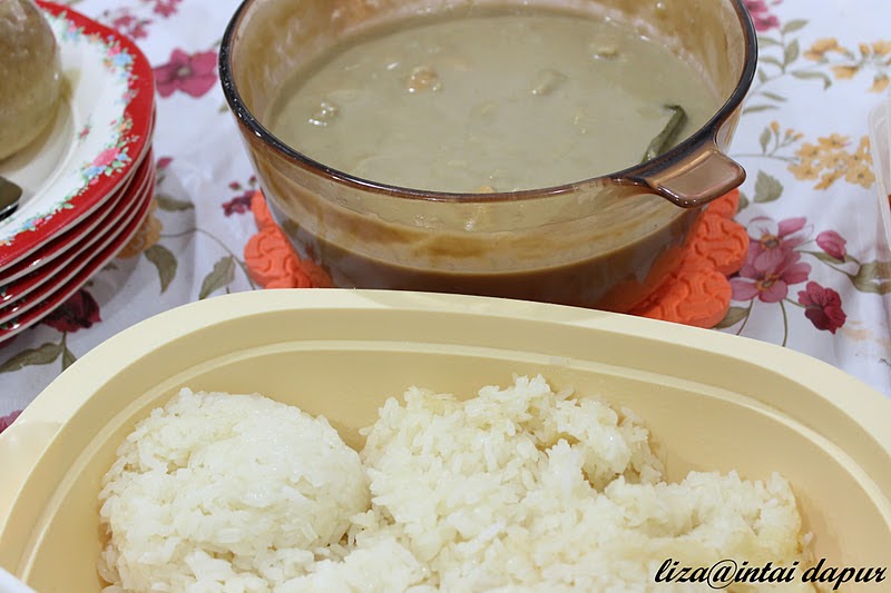 INTAI DAPUR: Pulut Serawa Durian