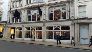 luxury shopping street London
