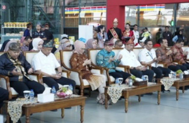 Acara Gelaran Jelajah Sumatera Selatan di Bandara Soekarno-Hatta Di Hadiri Ketua DPRD Prov. Sumsel