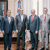 Presidente Luis Abinader recibe visita del senador estadounidense por el estado de Virginia, Tim Kaime