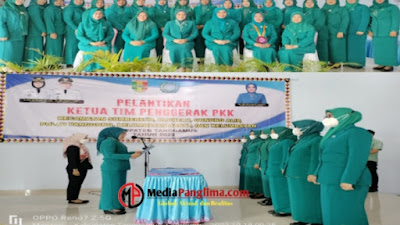 Ketua TP.PKK Kabupaten Tanggamus Lantik 6 Ketua TP. PKK Tingkat Kecamatan