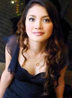 Nur Fazura Sharifuddin - 10 Wanita Cantik Asia Tenggara - www.iniunik.web.id