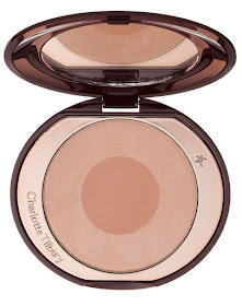 Charlotte Tilbury Cheek To Chic In First Love