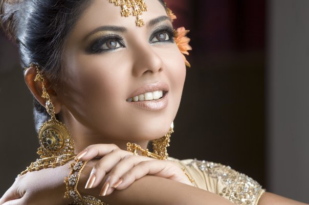 Pakistani Models Face Close Up Pics - DESI MASALA BABES PICS - Famous Celebrity Picture 