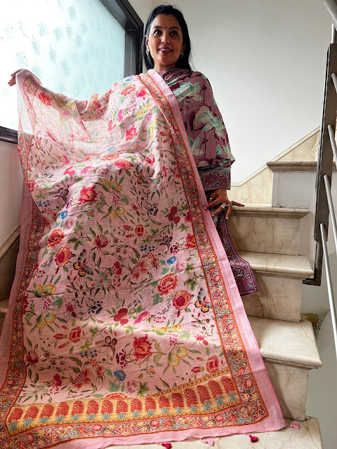 Pretty in Pink: The Irresistible Charm of Linen Dupattas