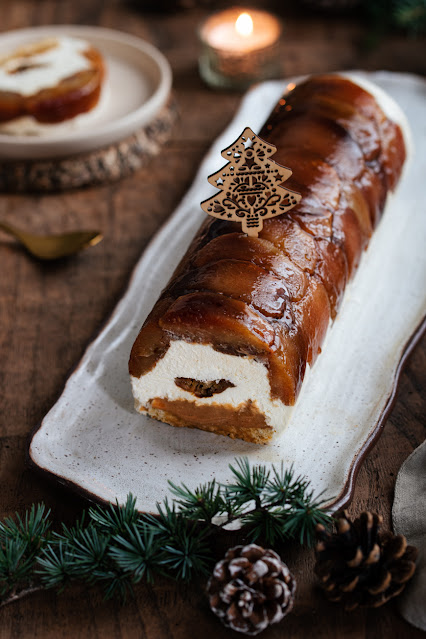 Pom' tatin : bûche de Noël aux pommes caramélisées