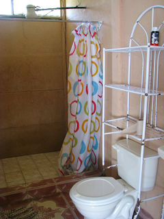 Bathroom in house for rent in Puriscal