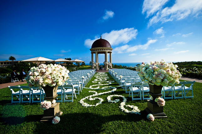Gorgeous Outdoor Wedding Ceremonies