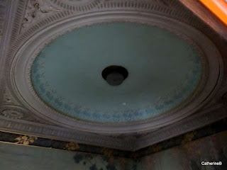 urbex-plafond-rosace-jpg