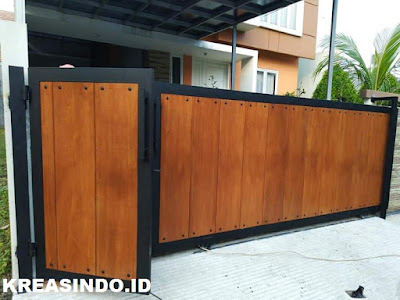 10+ Model Pintu Pagar Besi Kombinasi Kayu di Tahun 2020