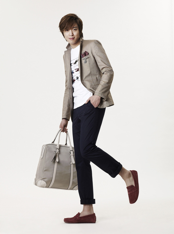 [Foto] Jung Yong Hwa The Suit House Spring ~ Sinopsis 