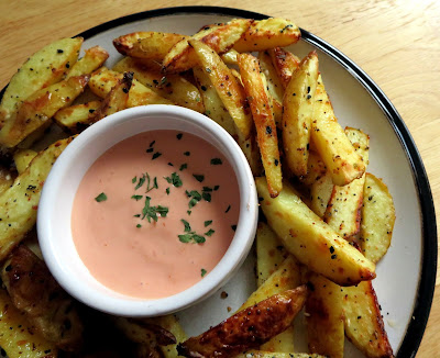 Dirty Fries & Fry Sauce