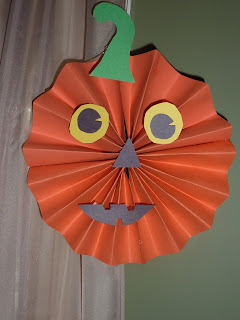 Halloween Craft Ideas Construction Paper on Paper Crafts For Halloween  Hanging Decorations   Crafts Ideas