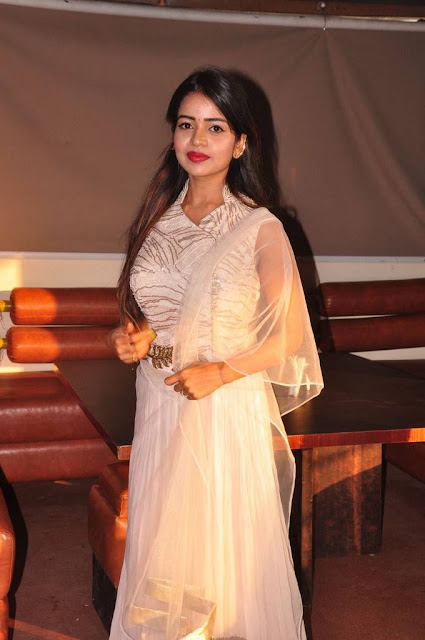 Indian actress Bhavya sri hot images in white dress