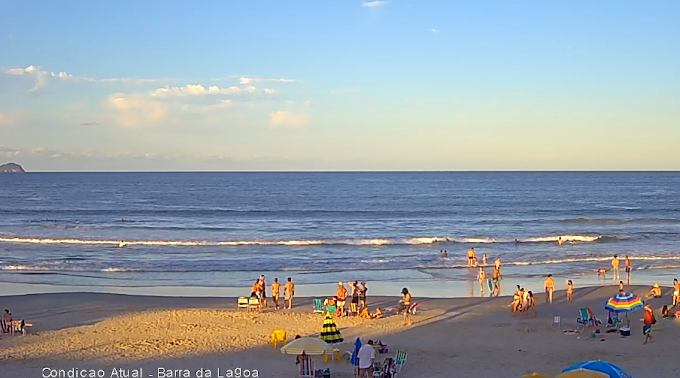 Câmera ao vivo da Praia da Barra da Lagoa 