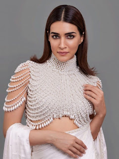 Kirti senan pearl cape