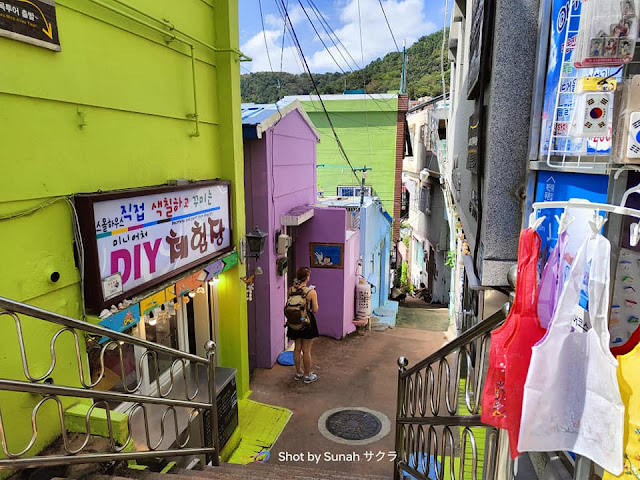 Hantar Poskad ke Malaysia di Gamcheon Culture Village, Busan