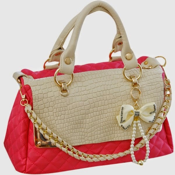 handbag trend with red pearl