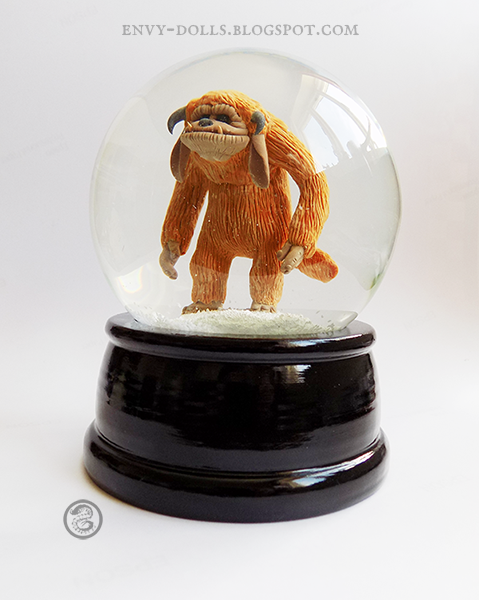 ludo snowglobe