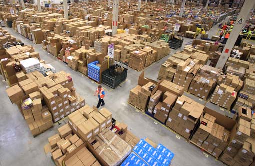 Mengintip Gudang  Barang  Amazon com yuk Taman Bacaan 