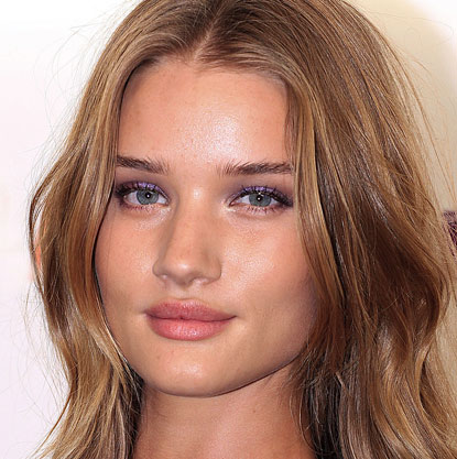 rosie huntington whiteley hot pics. Rosie Huntington-Whiteley is