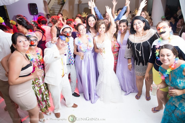 boda en playa, beach wedding, Oaxaca, México, Bodas Huatulco, Wedding Planner