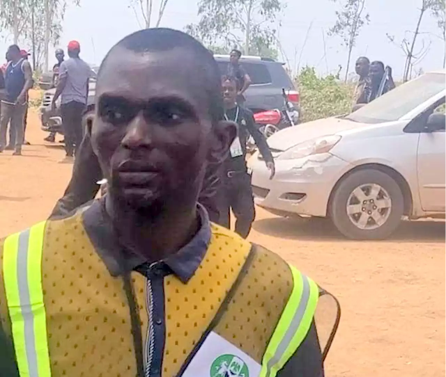 Police arrests UNICAL lecturer for impersonating an INEC official.