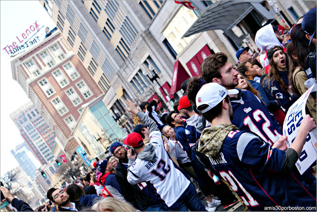 Camisetas Brady durante el Desfile de los Patriots por la Celebración de la Super Bowl LIII