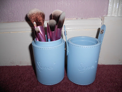 Makeup Brushes