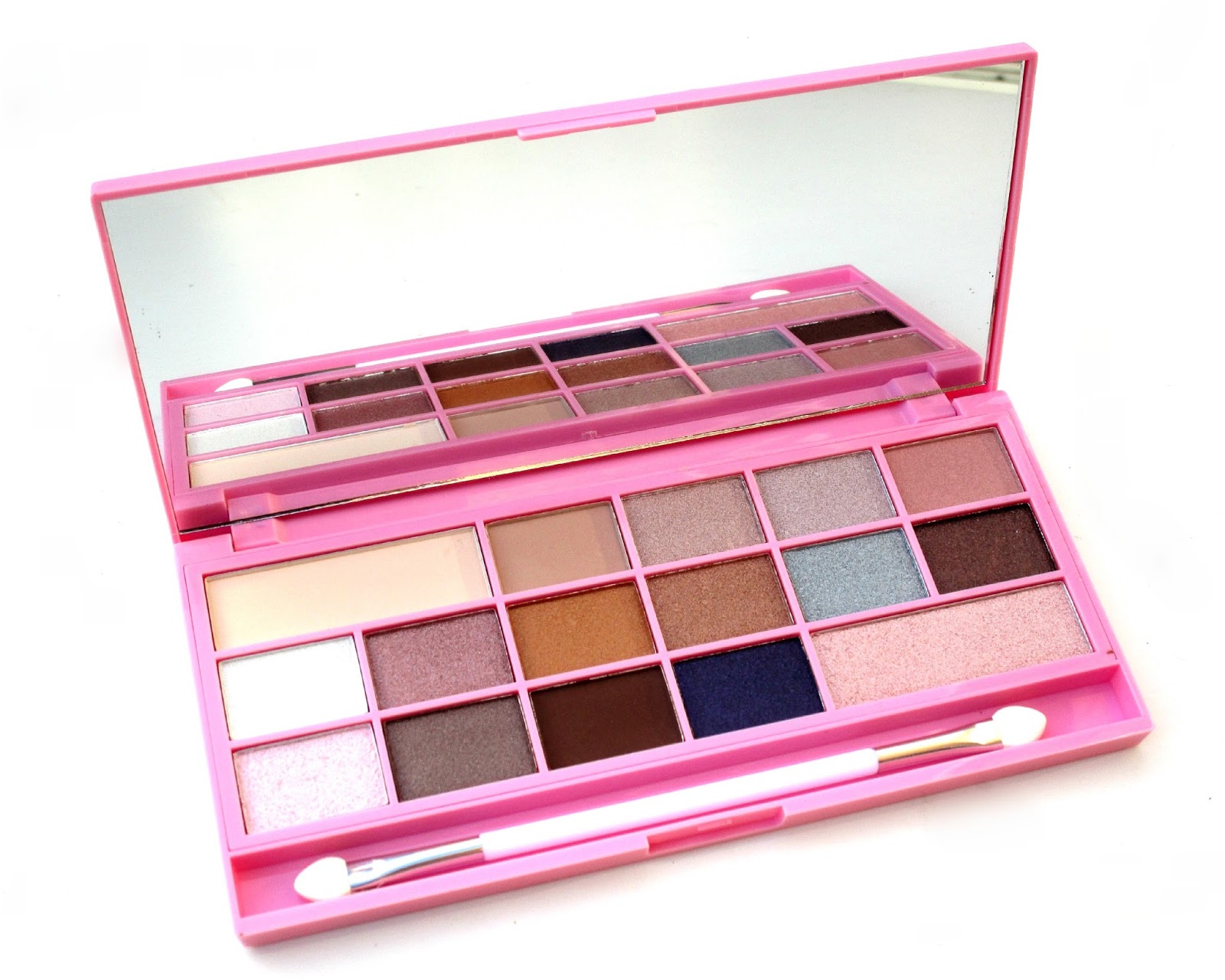 Makeup Revolution I ♡ Makeup Chocolate Pink Fizz Palette Review