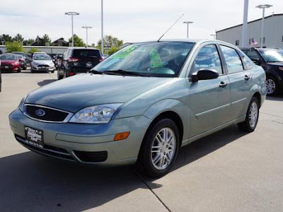 2005 Ford Focus at Big Mike Naughton Ford