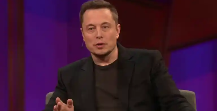 Elon Musk wants to buy the whole Twitter company