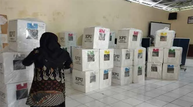 Pemilu yang Menyatukan: Desa Lambur Siap Menjalani Proses Demokrasi dalam Suasana Kedamaian