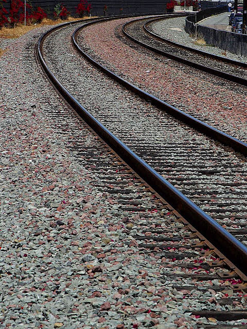 World wide Railroad and Railway Track new and Old picture | nice photo | Old Photo | PhotoGrapher Railway track photo | Railway track | railroad | totally Cool pix | best Photographer | big picture | wallpaper | Track wallpaper | beautiful railway track