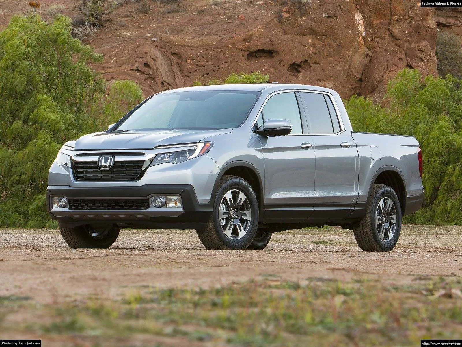 Hình ảnh xe ô tô Honda Ridgeline 2017 & nội ngoại thất