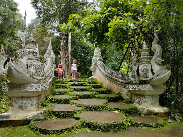 Wat Luang Khun Win