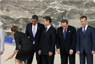 obama sarkozy ogling butt france