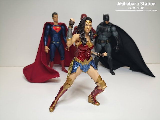 Review del S.H.Figuarts Wonder Woman de "Wonder Woman 1984" - Tamashii Nations