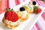 Low Carb Fruit Desserts With Phyllo Dough - Flaky Keto Puff Pastry Mouthwatering Motivation - It reminds me of a fruit peach and berry puff pastry dessert.