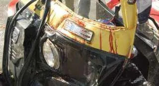 وفاة سائق وطفل رضيع واصابة 3 اخرين في حادث تصادم ميكروباص بتوك توك في ساقلته بسوهاج