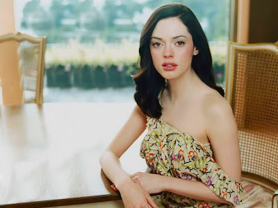 Rose McGowan Hd Wallpapers