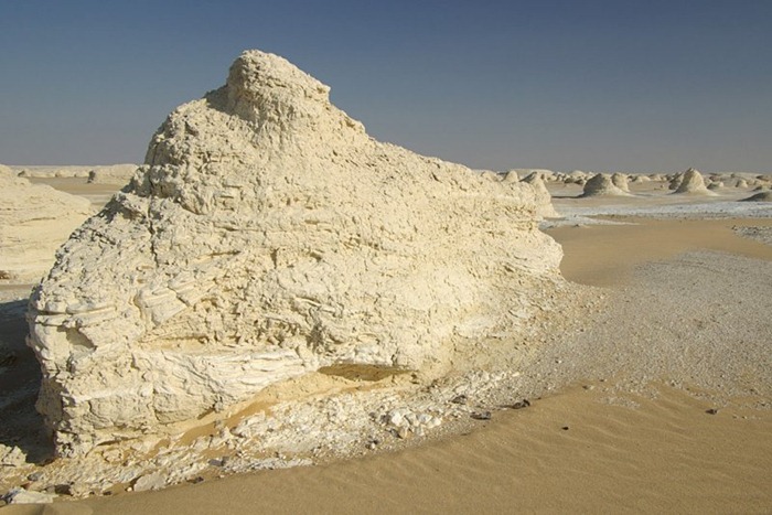 white-desert (3)