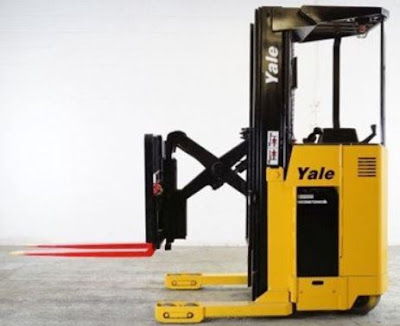Xe nâng Yale reach truck NR035EC