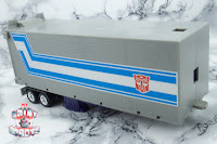 Transformers Missing Link C-01 Convoy 12