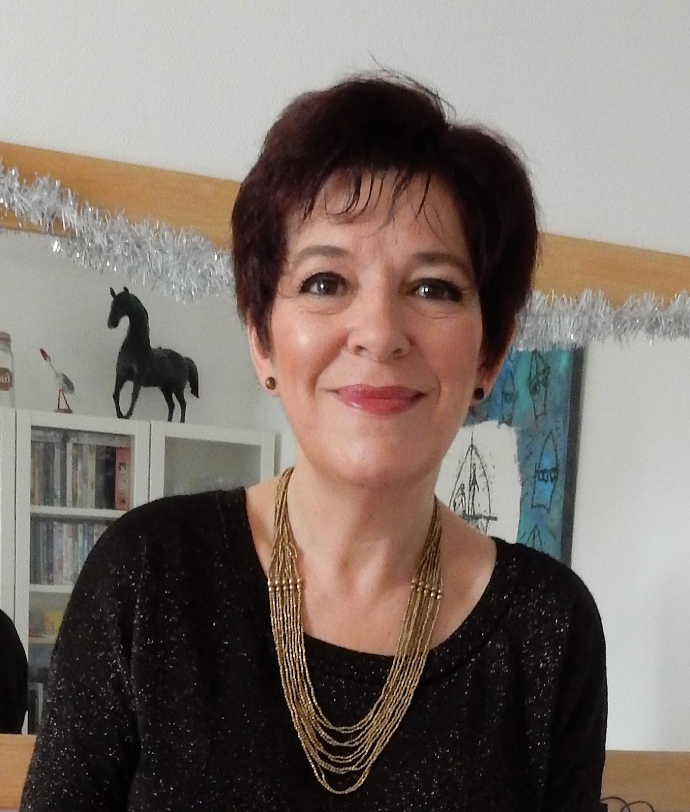 Coiffure courte pour femme de 65 ans | Coiffures populaires