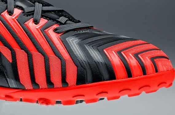  Adidas  Predator  Absolado Instinct futsal  shoes News 